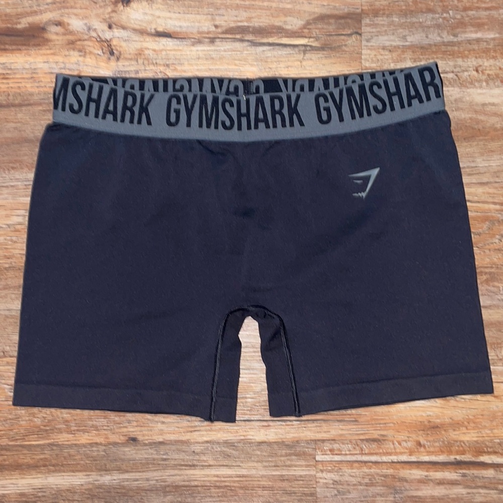 GYMSHARK Like New Biker Shorts